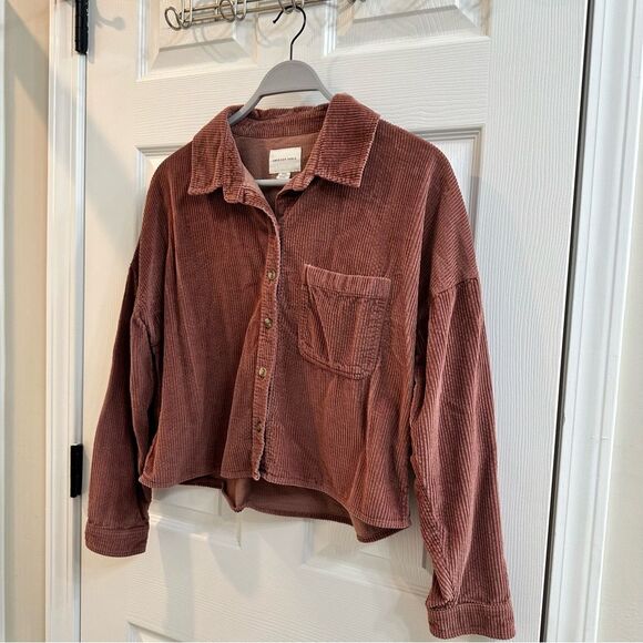 American Eagle Cropped Corduroy Button-Up Shirt size small - Picture 5 of 10